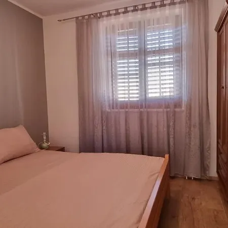 Apartman Real - 10 M From Sea